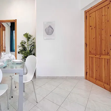 Appartement Free Parking - Right In The Heart Of The - Semplice Villasimius