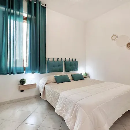Free Parking - Right In The Heart Of The - Semplice Appartement *